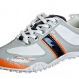 Der richtige Golfschuh kann entscheidend sein Wie man bereits in einigen Beiträgen lesen konnte, spielt die Kleidung eines Golfers auf dem Platz und im Clubhaus eine wichtige Rolle. Es gibt gewisse Regeln, an die man sich halten sollte...
