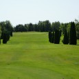 Golfen auf Rügen Die größte Insel Deutschlands ist auch ein attraktiver Ort für Golfer. Es stehen Golfplätze im Zentrum der Insel zur Verfügung oder direkt an der Ostseeküste. Freunde des Golfsports können während eines erholsamen...